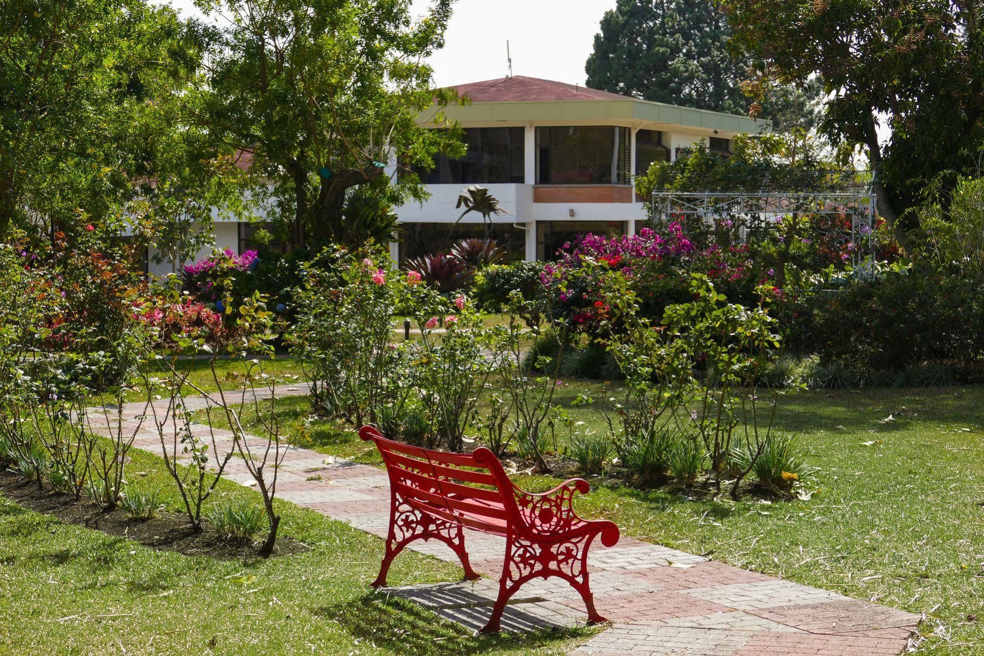 Hotel Bougainvillea San Jose Santo Domingo De Heredia Exterior foto